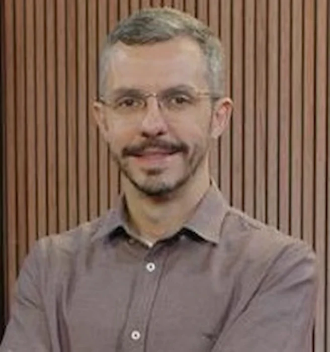 Carlos Eduardo Carvalho
