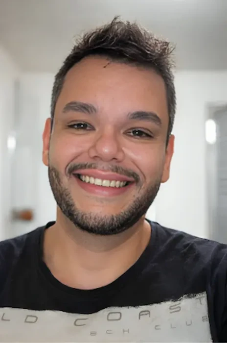 Josué Souza