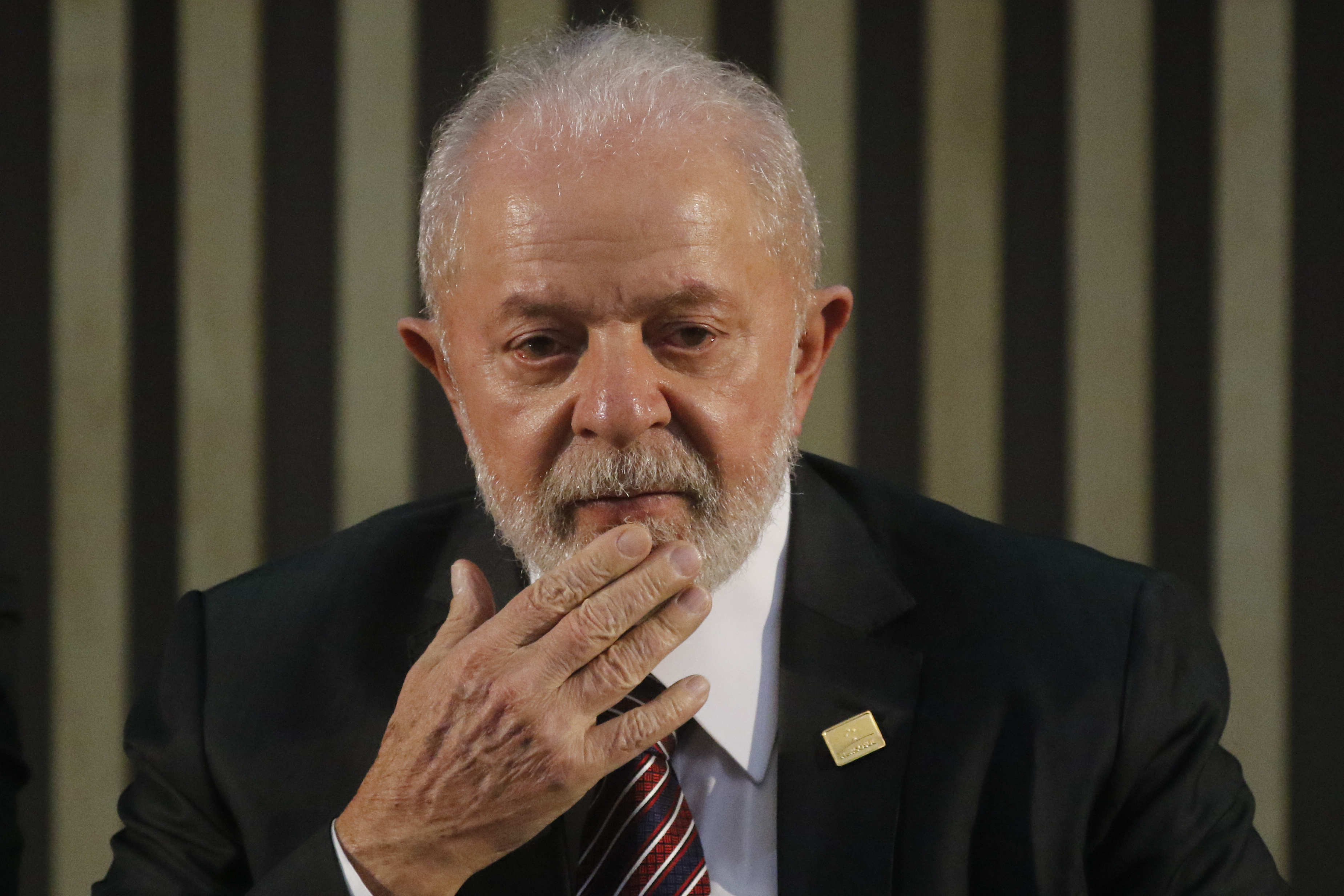 Pesquisas de opinião: até que ponto são verdadeiras? Lula é o alvo!