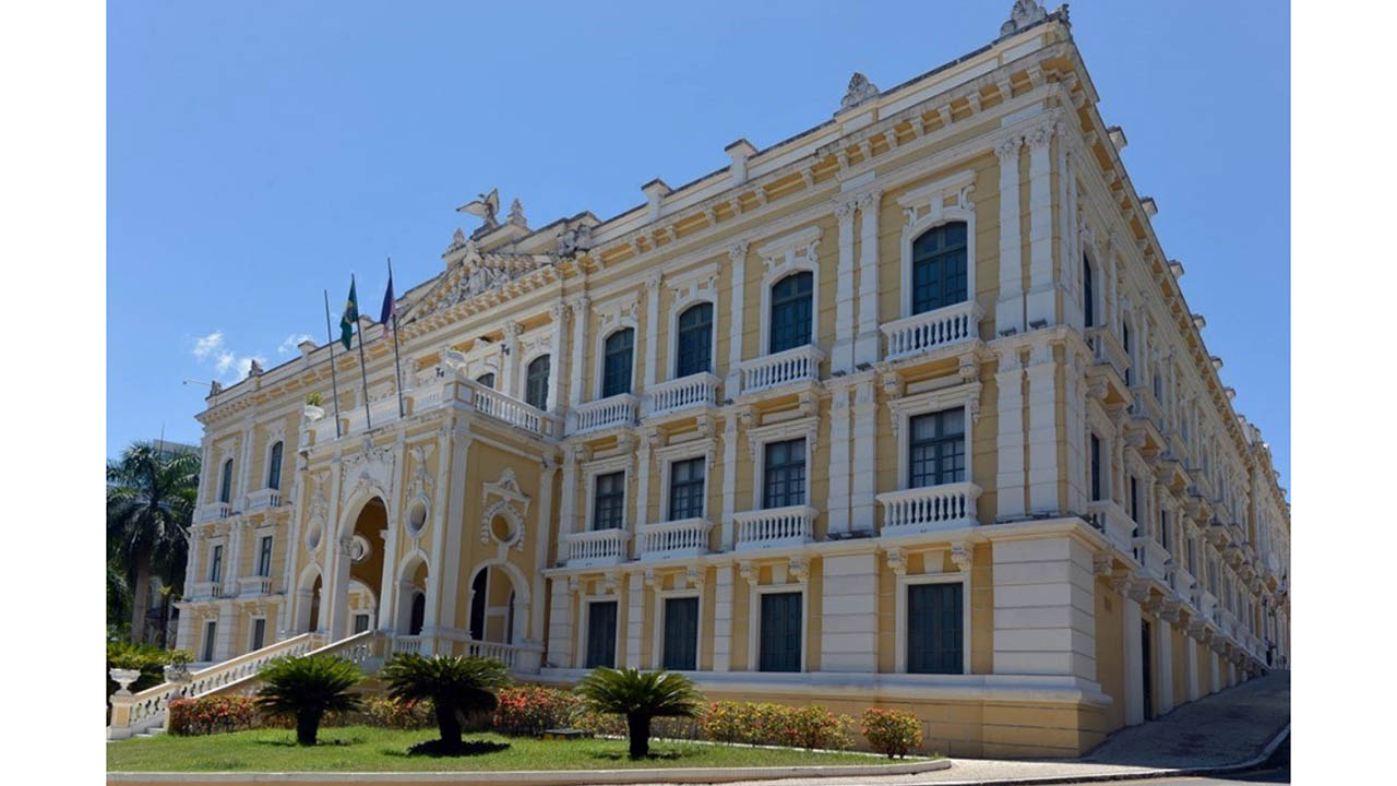 O muro baixo e escorregadio da sucessão de Casagrande