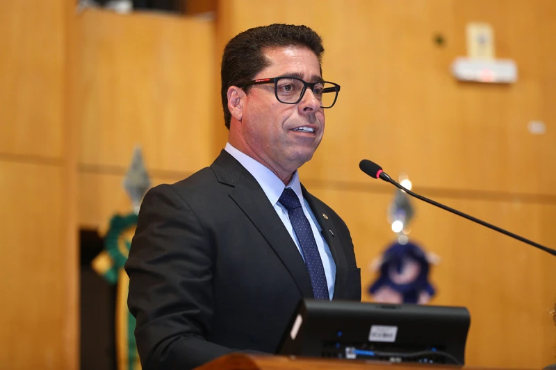 Marcelo Santos projeta cenário eleitoral de 2026 no Espírito Santo