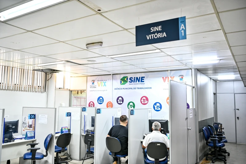 Sine Vitória promove plantão para inscrições no Jovem Aprendiz