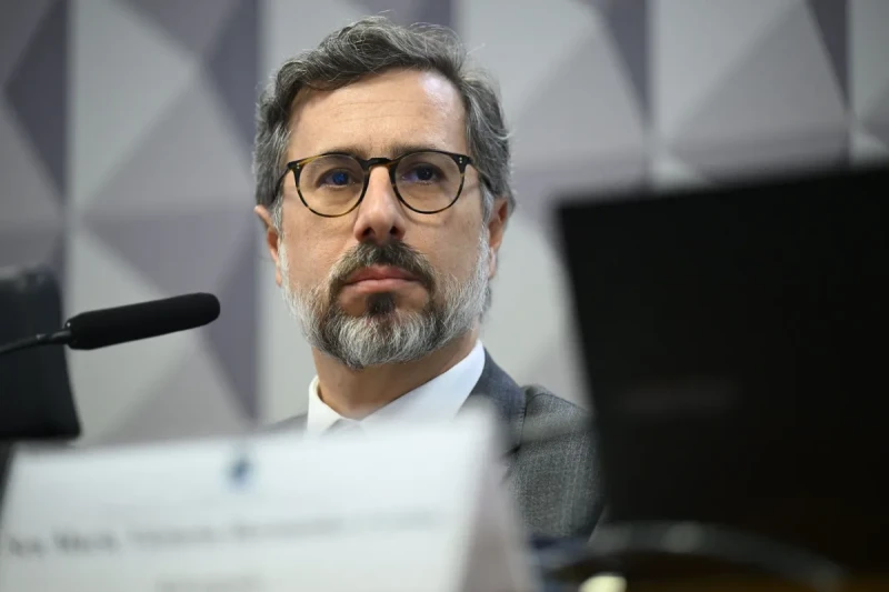 Caso Master e do INSS começaram em governo que não detectava corrupção, diz ministro da CGU