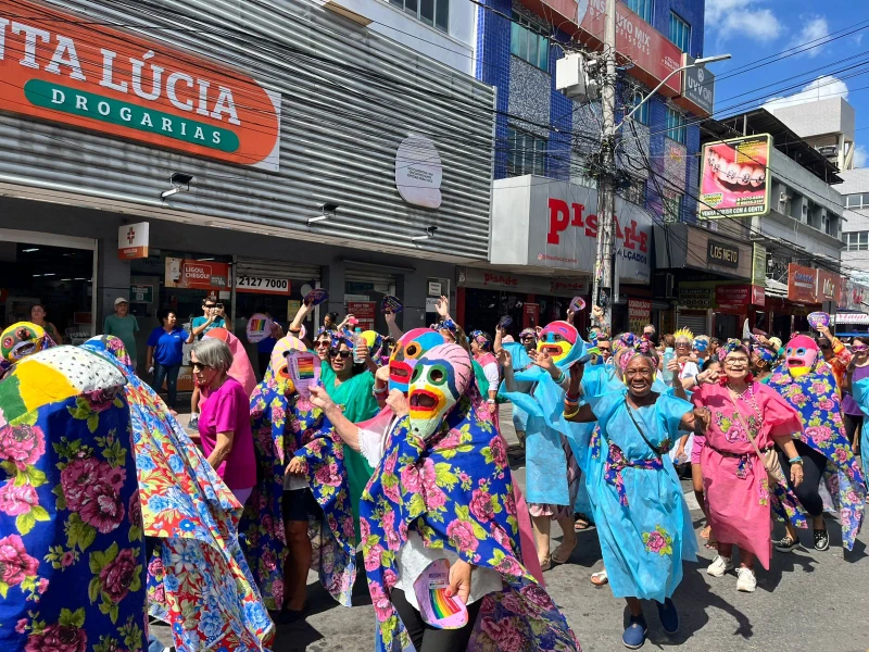 Bloco da Convivência desfila em Cariacica