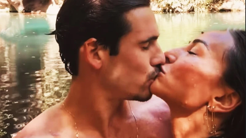 Sabrina Sato ganha buquê e carta de amor do marido Nicolas Prattes