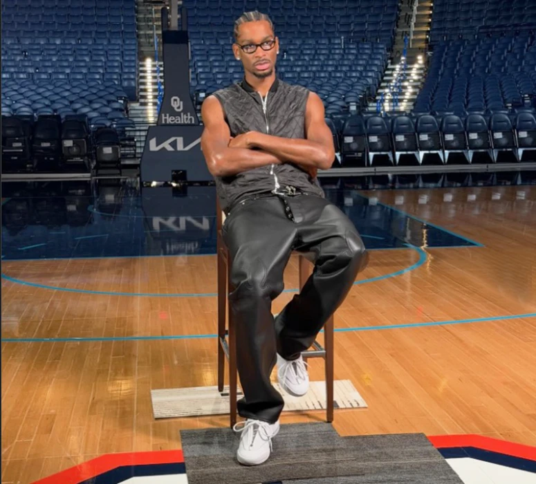 Shai Gilgeous-Alexander dá vitória ao Thunder sobre os Nuggets no fim e iguala recorde na NBA