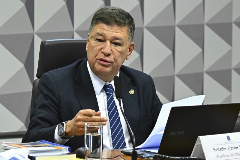 Viana diz que pretende ouvir Galípolo e Campos Neto no mesmo dia, se a CPMI for prorrogada