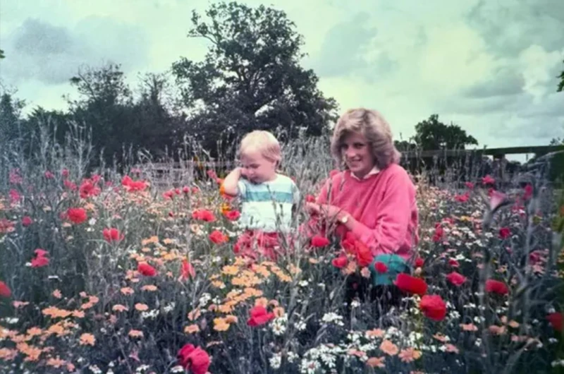 Príncipe William resgata clique inédito da infância ao lado da mãe, Princesa Diana