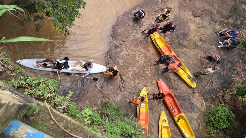 Caiaque no Rio Jucu abre rota de aventura em Viana