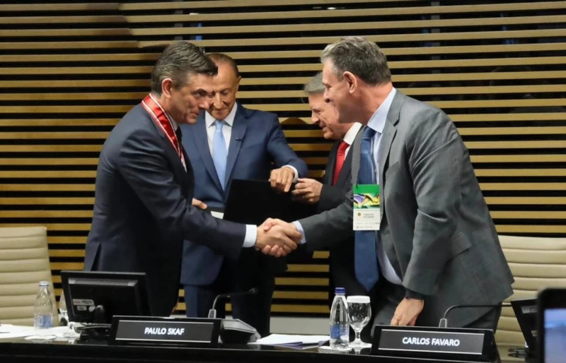 Rota ao Pacífico pode acelerar exportações