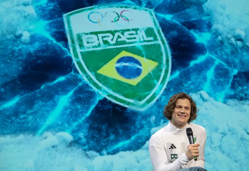 Lucas Braathen é campeão da Copa do Mundo no slalom gigante e leva o Brasil ao topo do esqui