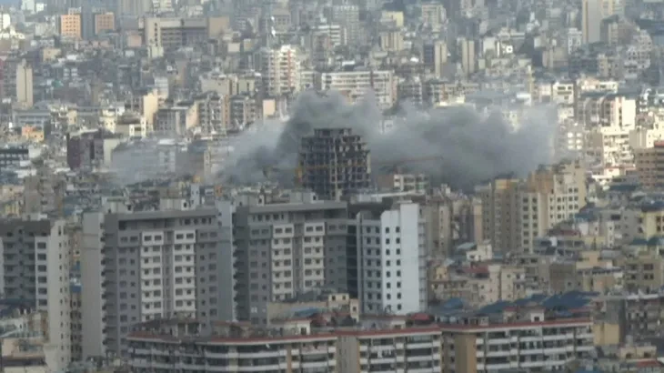 Ataque israelense atinge subúrbios de Beirute