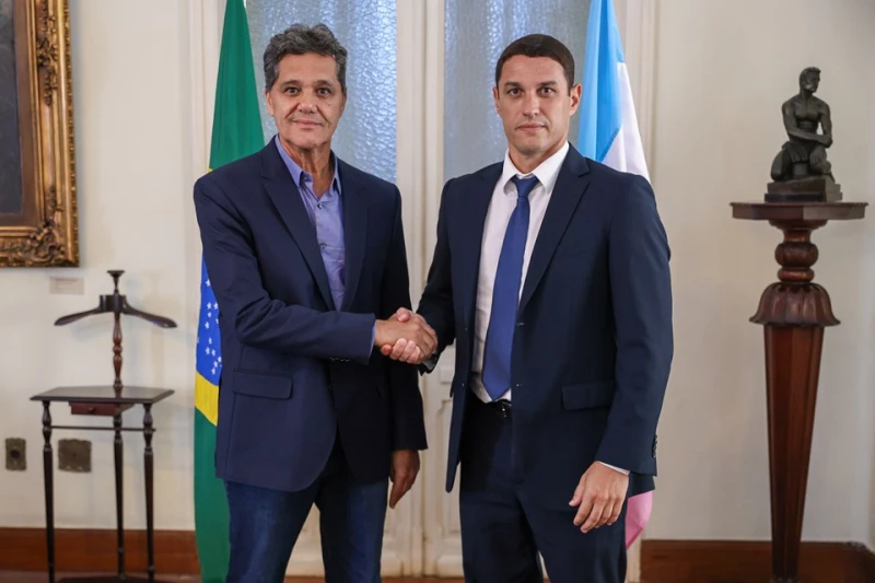 Ferraço anuncia novo chefe da Polícia Civil