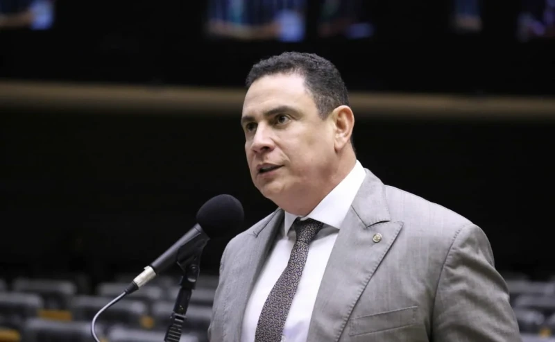 Da Vitória cobra leis mais duras contra feminicídio