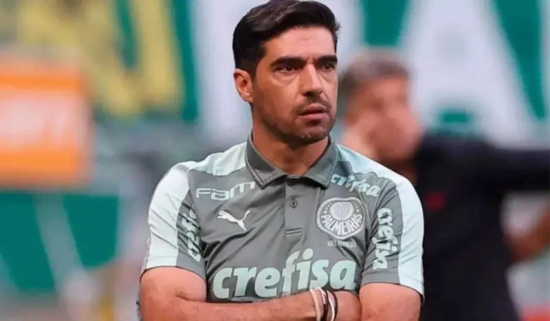 Abel Ferreira é suspenso por oito jogos no STJD e pode desfalcar Palmeiras contra o Corinthians