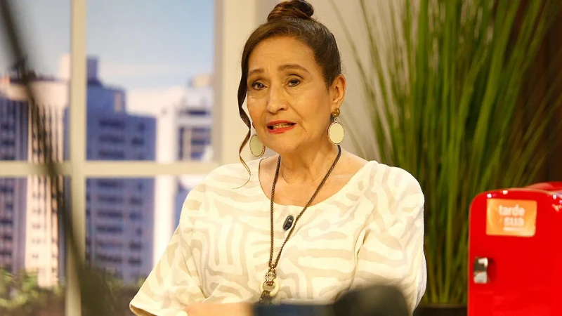 Sônia Abrão diz ter sido processada por ex-BBB 26