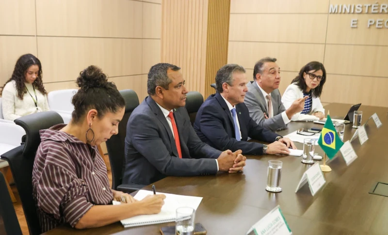 Brasil e Uruguai alinham agenda do agro