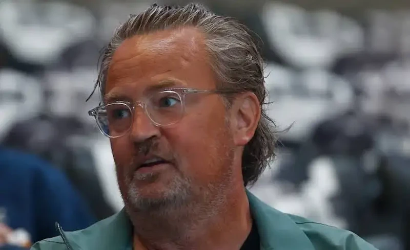 Médico de Matthew Perry admite que atuava como fornecedor de drogas do ator em tentativa de reduzir pena