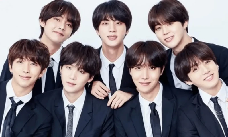 BTS ganhará dois novos livros em setembro
