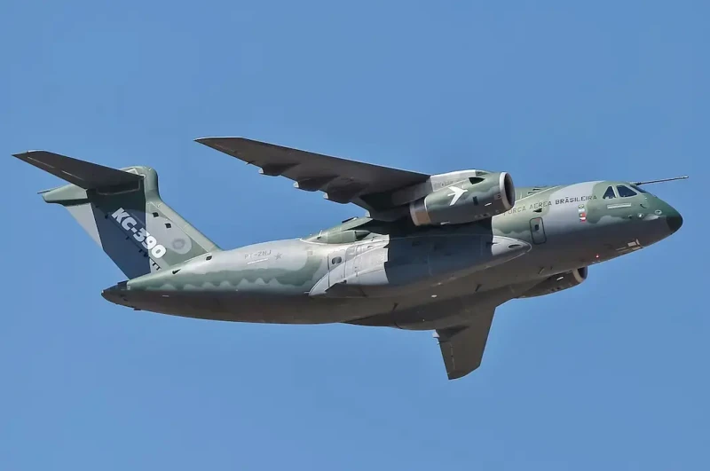 Embraer fecha acordo com FAB para manter frota de KC-390