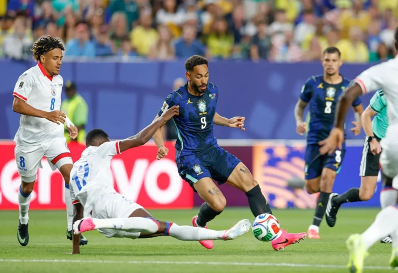 Brasil vence Haiti com brilho de Matheus Cunha e assume liderança do grupo na Copa