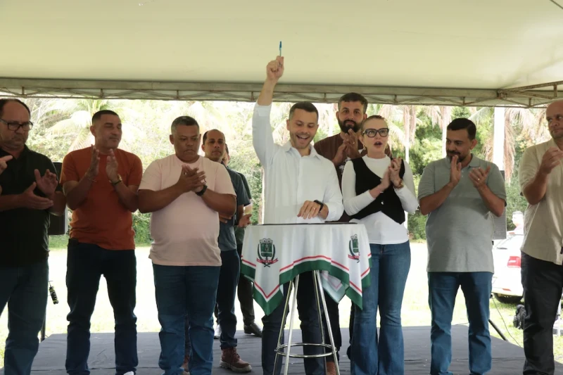 Viana autoriza construção da primeira Escola Agrícola do município