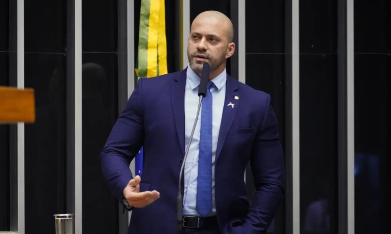 Vídeo no X coloca regime aberto de Daniel Silveira sob análise do STF