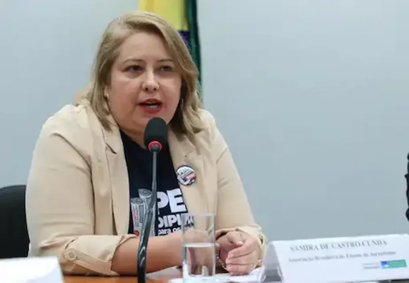 Avanço da inteligência artificial pressiona receitas e audiência do jornalismo profissional no Brasil