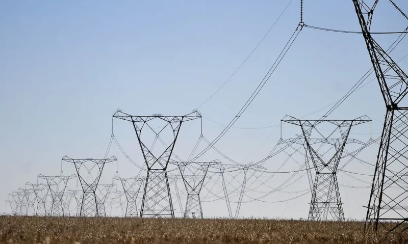 Excesso de energia leva ONS a reduzir geração pela segunda vez no ano