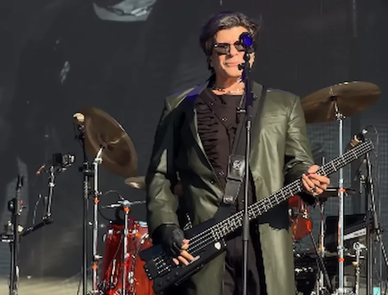 Paulo Ricardo evoca o RPM em versão mais roqueira em festival