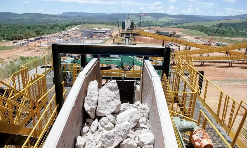 CMN amplia crédito para fertilizantes e reduz juros de projetos de minerais críticos