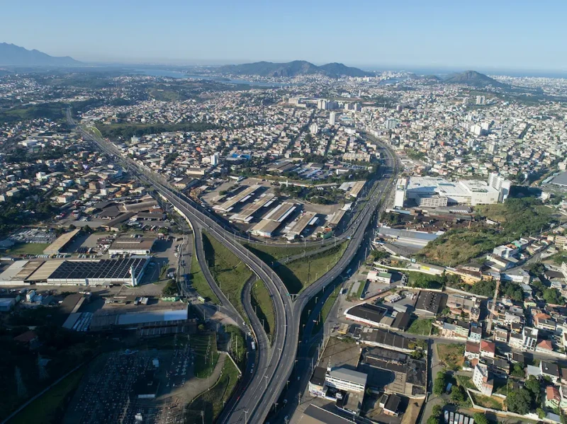 Cariacica abre consulta para buscar soluções que conectem trabalhadores a vagas no setor logístico