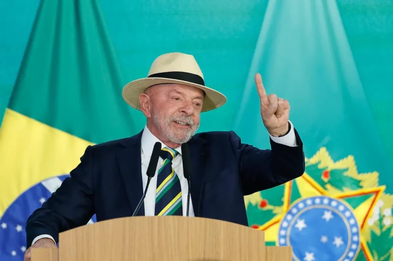 Lula avança em pesquisa e lidera numericamente todos os cenários de 2º turno