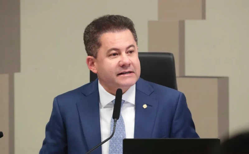 PF mira Cezinha de Madureira em operação sobre tráfico de influência em tribunais