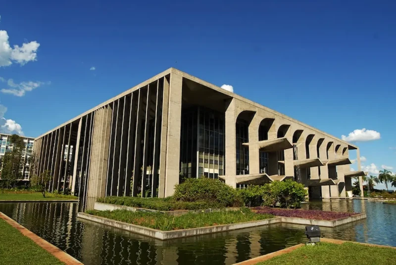 Ministério da Justiça rebate críticas de Trump sobre combate ao PCC e ao CV