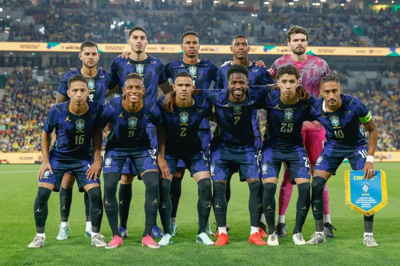 Brasil vence a Austrália por 4 a 2 e mostra evolução com novo esquema de Ancelotti