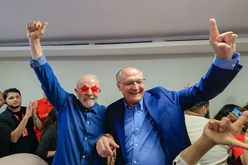 Lula vence Flávio por 4,4 milhões de votos e amplia margem sobre 2014 e 2022