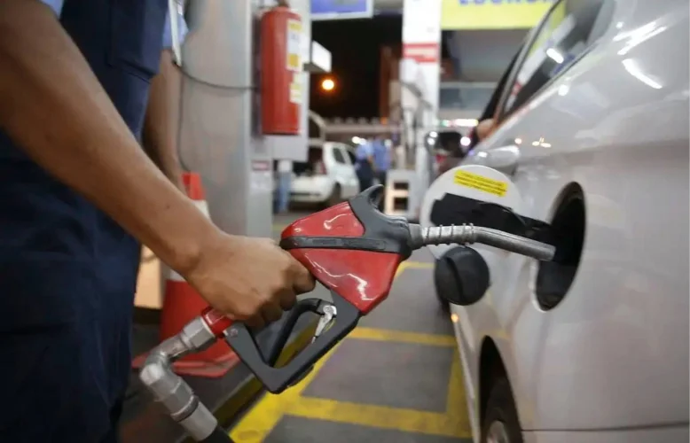 Tanqueiros anunciam greve e ES pode enfrentar falta de combustíveis