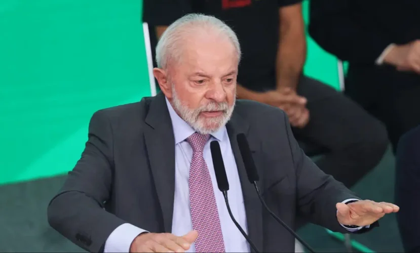Lula defende investigação do filho e diz que ninguém está acima da lei