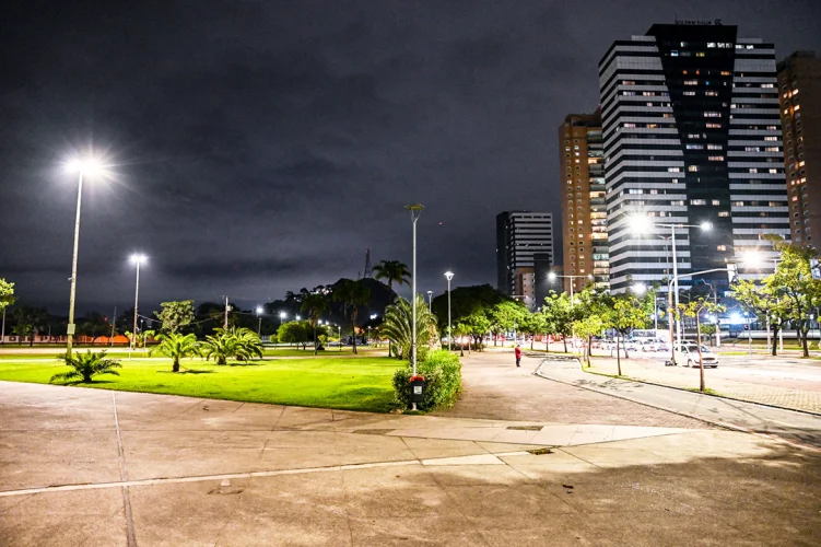 Botecão 2026 reúne gastronomia e shows gratuitos na Praça do Papa