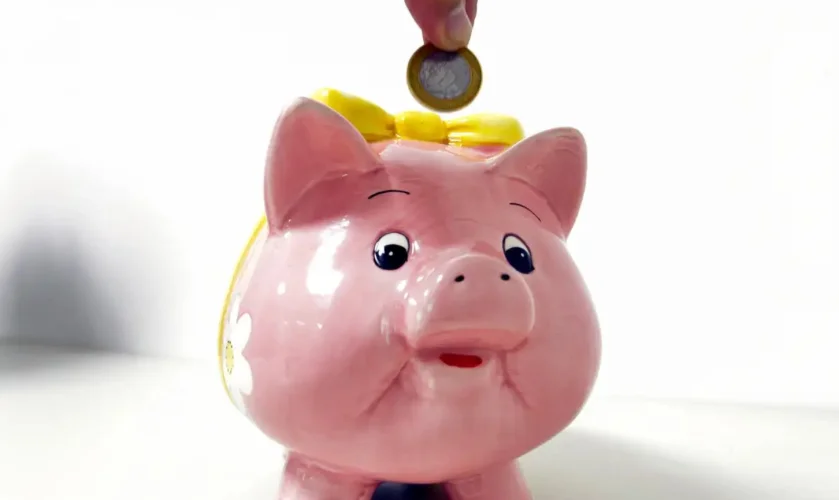 Caderneta de poupança tem saída líquida de R$ 6,616 bilhões em fevereiro, revela BC