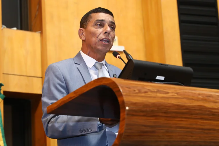 Deputado propõe tecnologia no Transcol
